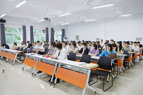 深刻領(lǐng)悟新時(shí)代偉大變革 提升科技創(chuàng)新能力 服務(wù)區(qū)域經(jīng)濟(jì)發(fā)展——王曉校長(zhǎng)講授專題黨課